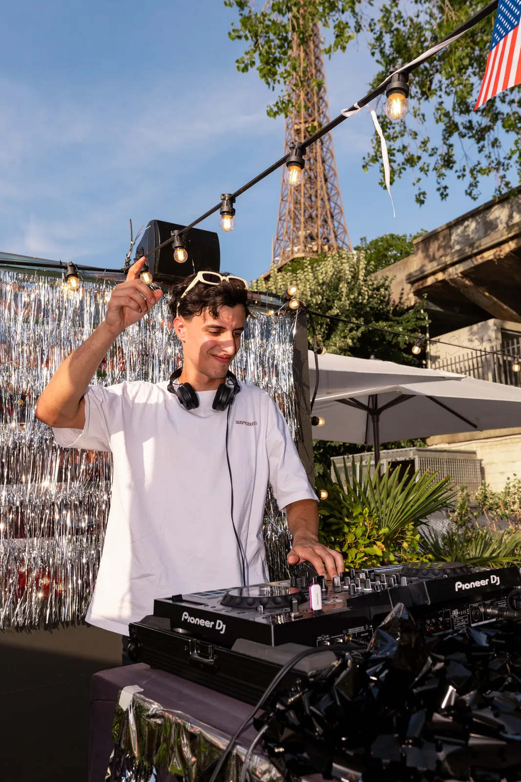 Léo Brown — DJ, Vibra Events Agency