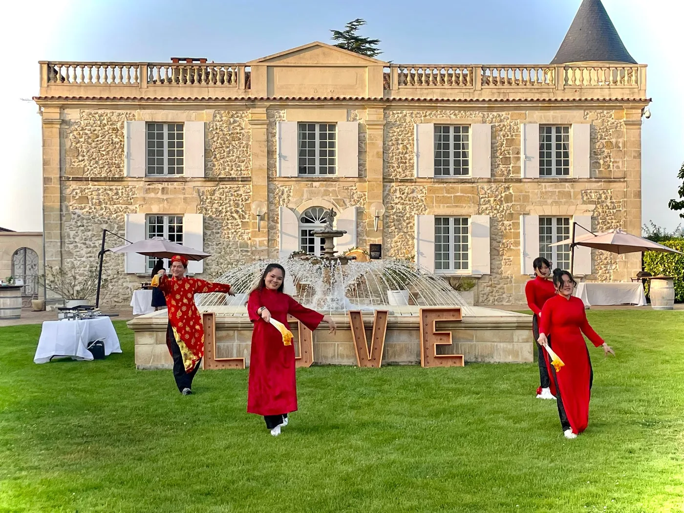 Wedding — Château Lafitte, Château Lafitte, Bordeaux — photo 1