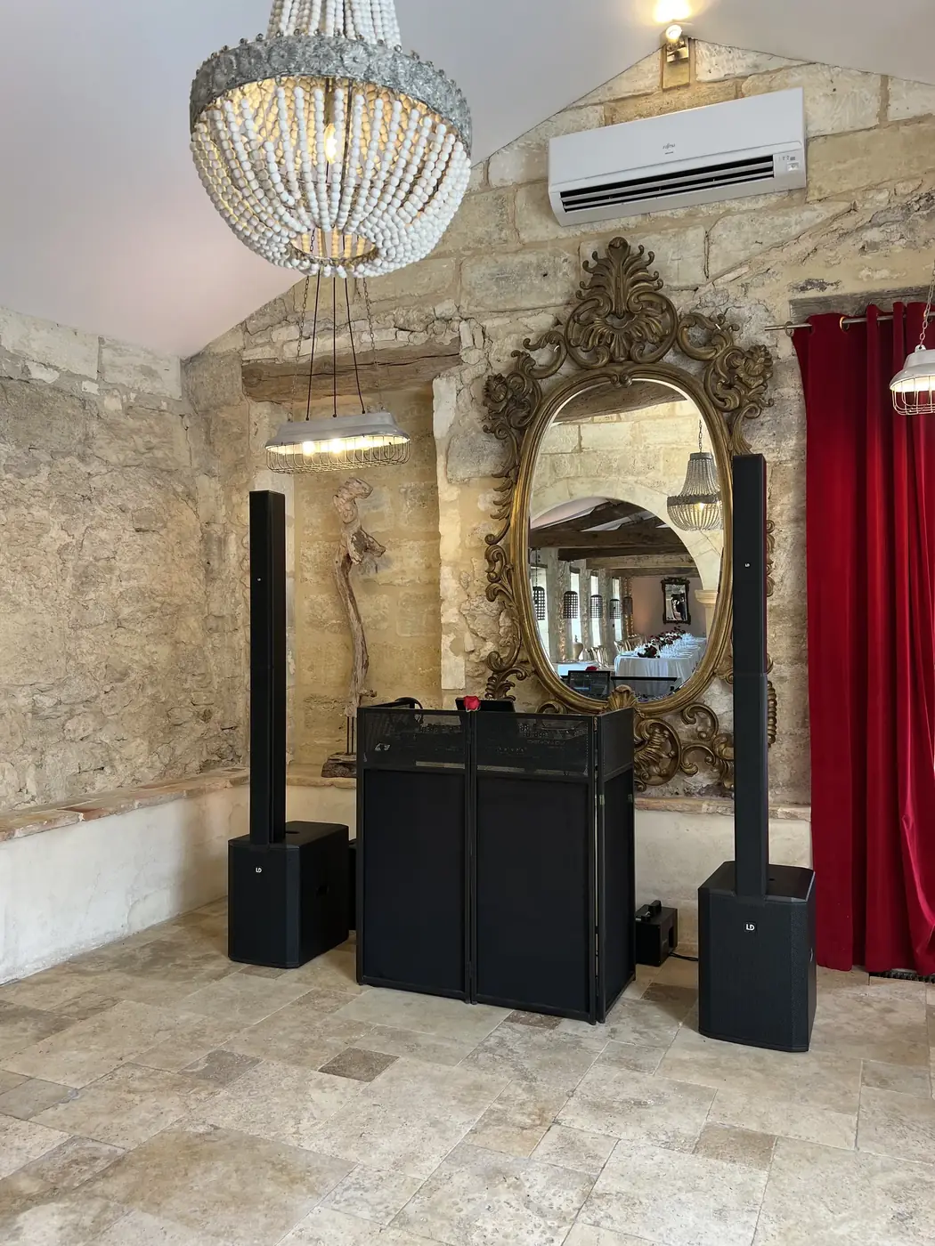 Wedding — Château de Garde, Château de Garde — photo 5